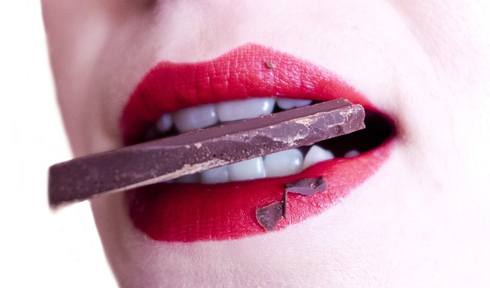 Mouth chocolate