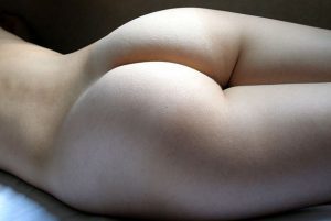 woman's buttocks' 1